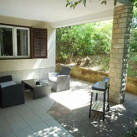 Maja 221 Appartement