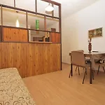 Maja 221 Appartement *