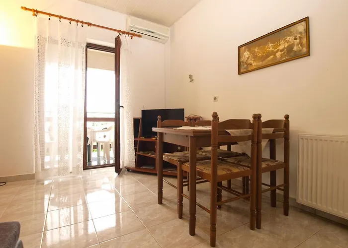 Maja 221 Apartmán Pula