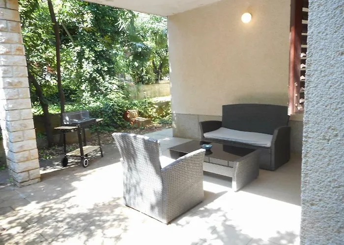 Maja 221 Apartmán *